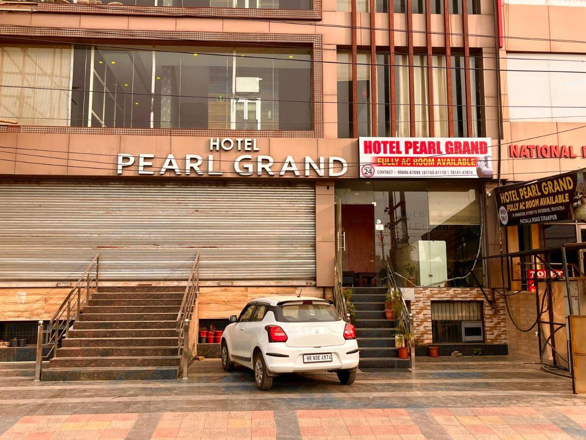 Hotel Pearl Grand, Zirakpur - Top Rated & Most Awarded Property In Tricity Chandīgarh Екстериор снимка